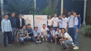 Activistas de diversas organizaciones colaboraron como guías