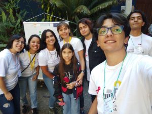 Las coordinadora regionales de Transparencia Venezuela y los voluntarios