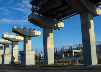 Transparencia Venezuela documentó 246 obras inconclusas en 21 estados del país