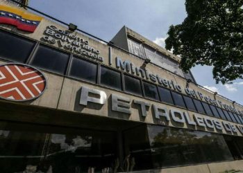 Nacional | Luz, salud y educación podrían atenderse con lo desfalcado a Pdvsa